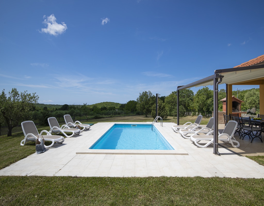 Vakantiehuis met privé zwembad in Sorici (Kroatië) voor 6 personen