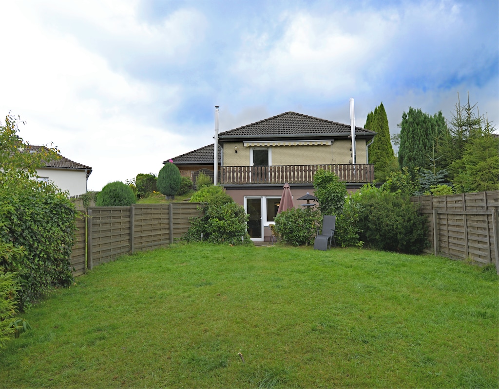 Vakantiehuis met omheinde tuin in Diemelsee-Heringhausen (Duitsland) 5 honden zijn welkom