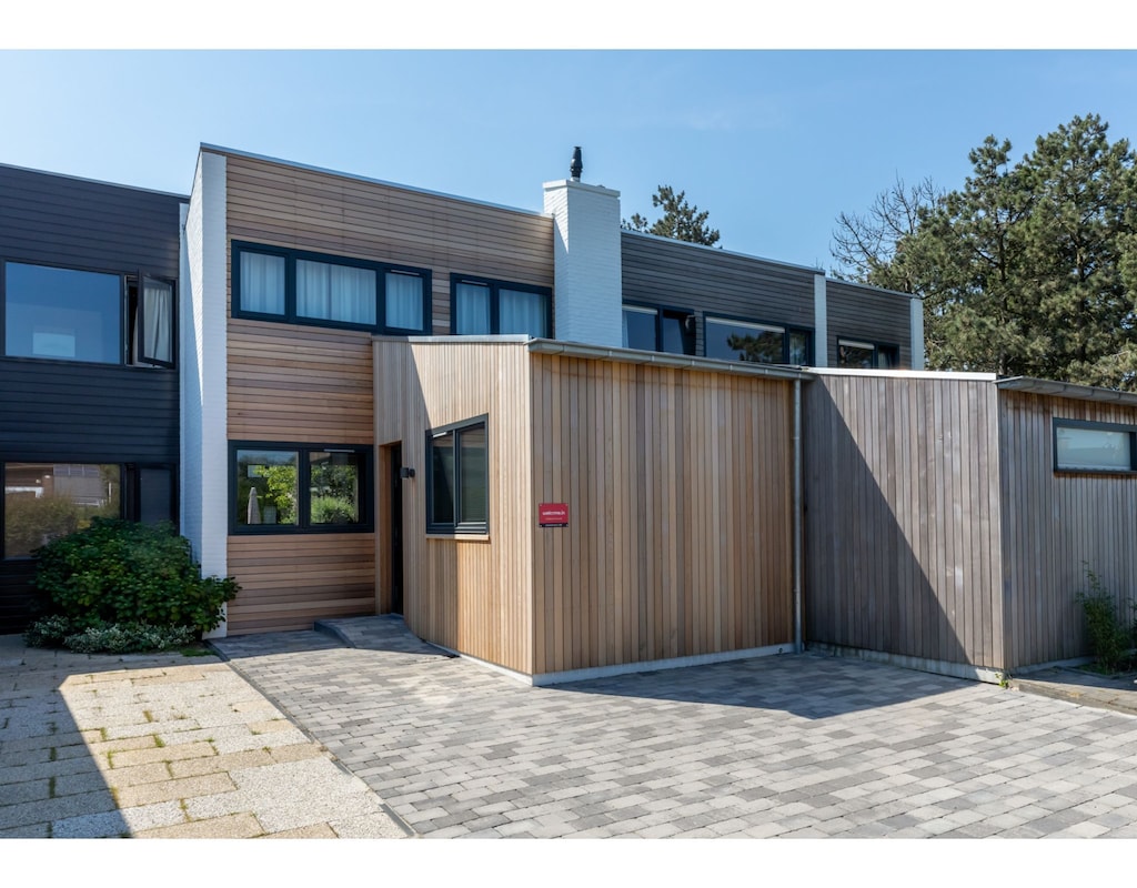 Vakantiehuis met omheinde tuin in Nieuwvliet-Bad (Nederland) 1 hond is welkom
