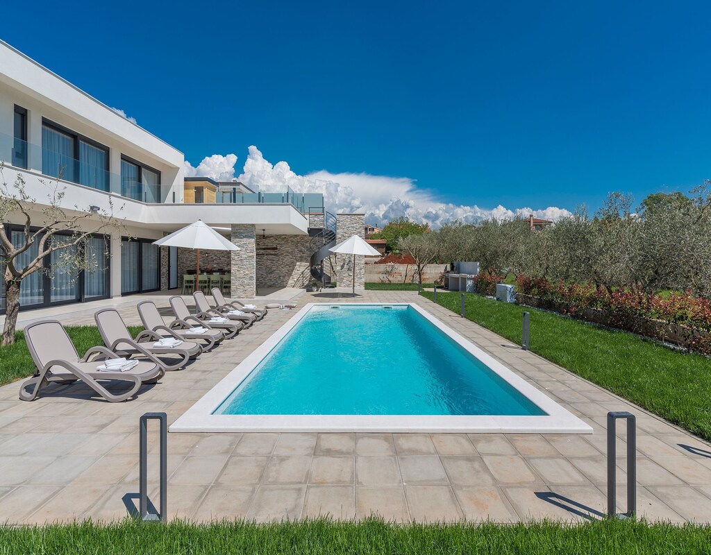 Vakantiehuis met privé zwembad in Novigrad (Kroatië) voor 8 personen