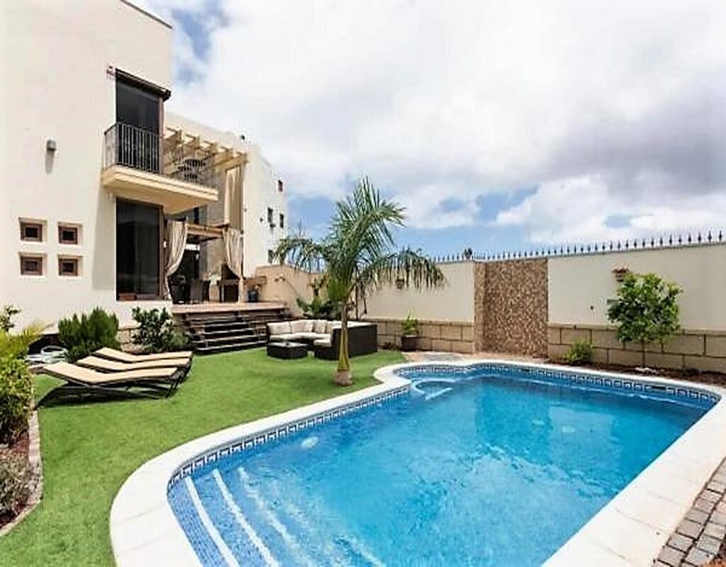 Vakantiehuis met privé zwembad in Adeje (Spanje) voor 8 personen