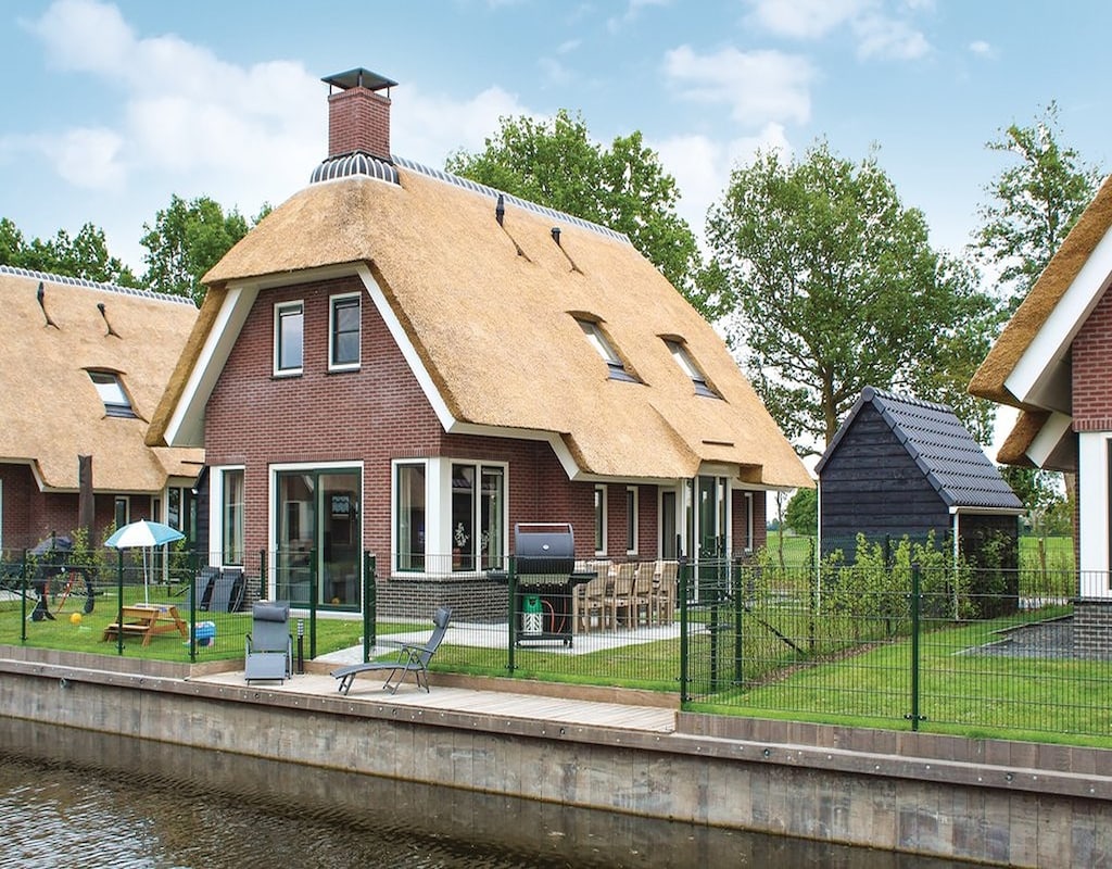 Vakantiehuis met omheinde tuin in Idskenhuizen (Nederland) 4 honden zijn welkom