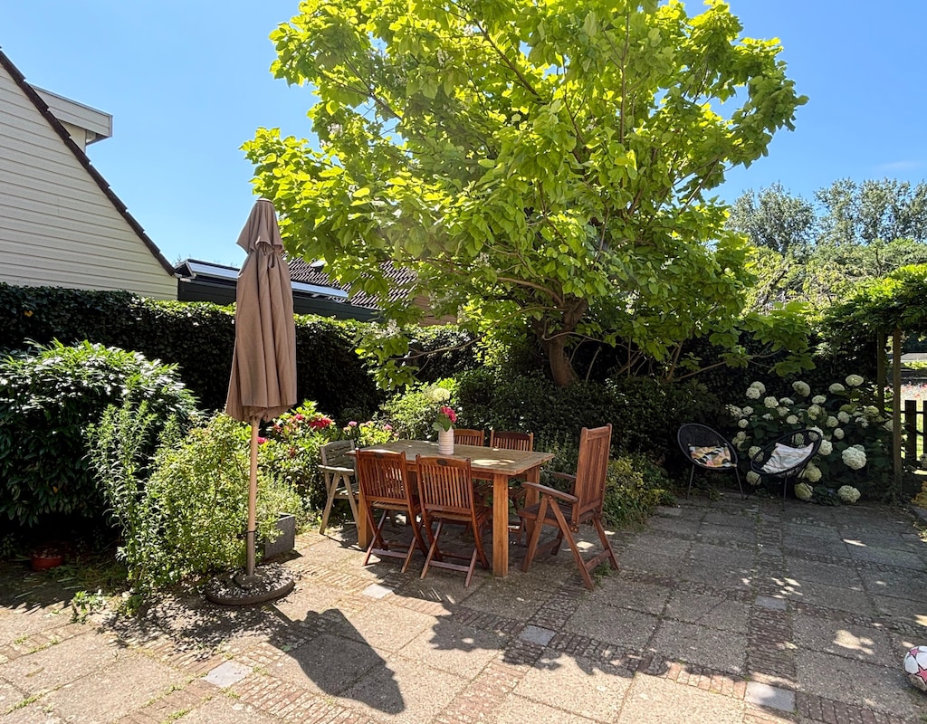 Vakantiehuis met omheinde tuin in Noordwijkerhout (Nederland) 1 hond is welkom