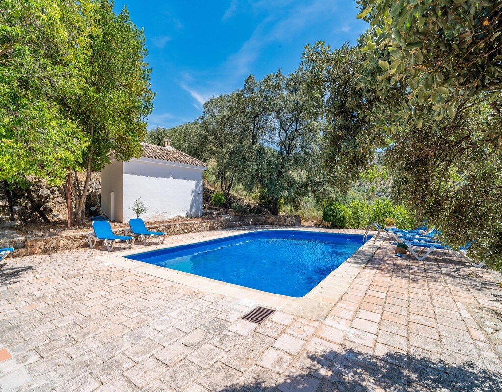 Vakantiehuis met privé zwembad in Priego de Córdoba (Spanje) voor 15 personen