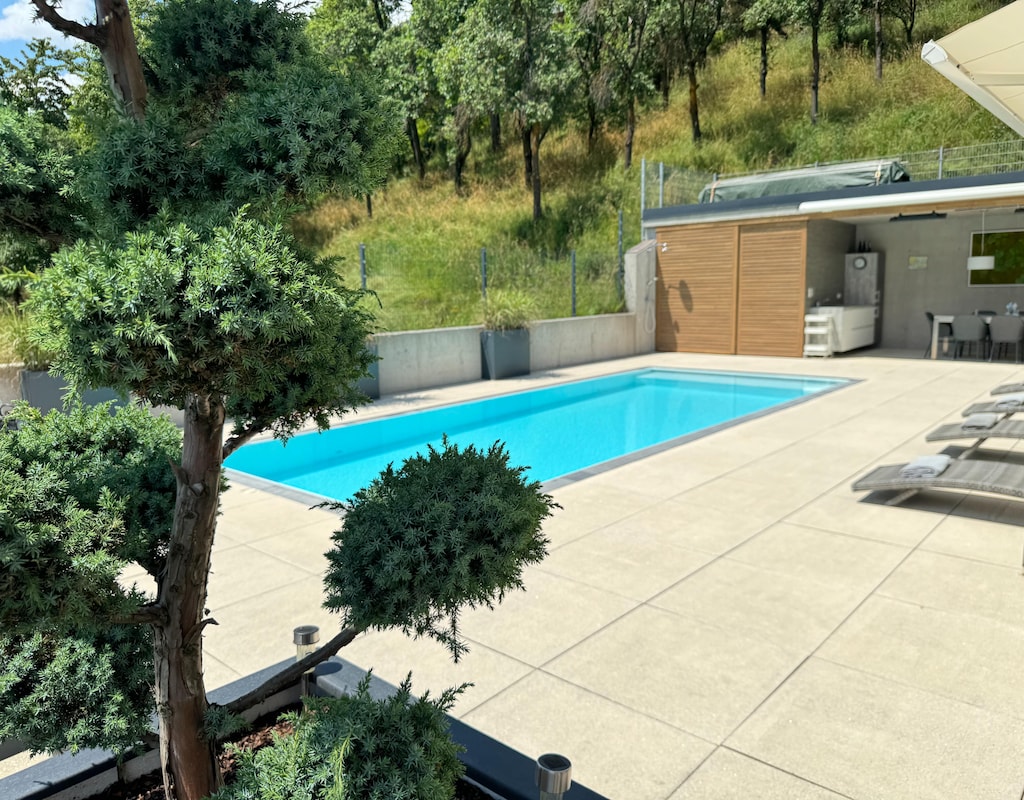 Vakantiehuis met privé zwembad in Stanz bei Landeck (Oostenrijk) voor 6 personen