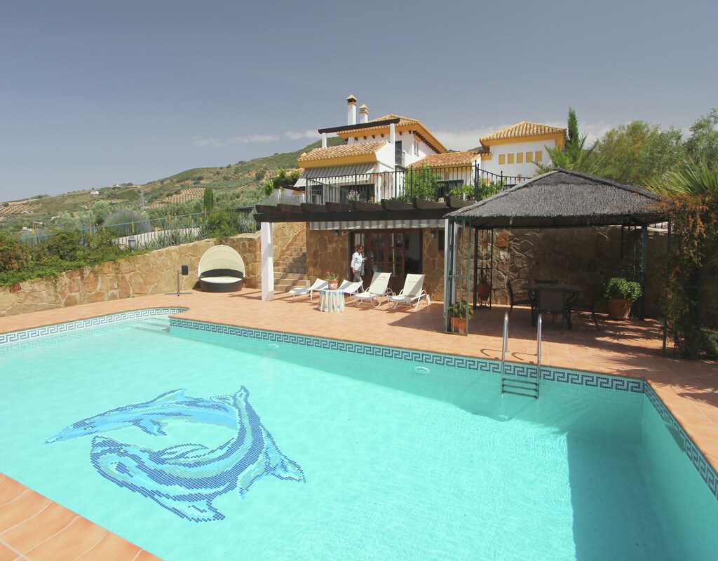 Vakantiehuis met privé zwembad in Villanueva de la Concepción (Spanje) voor 7 personen