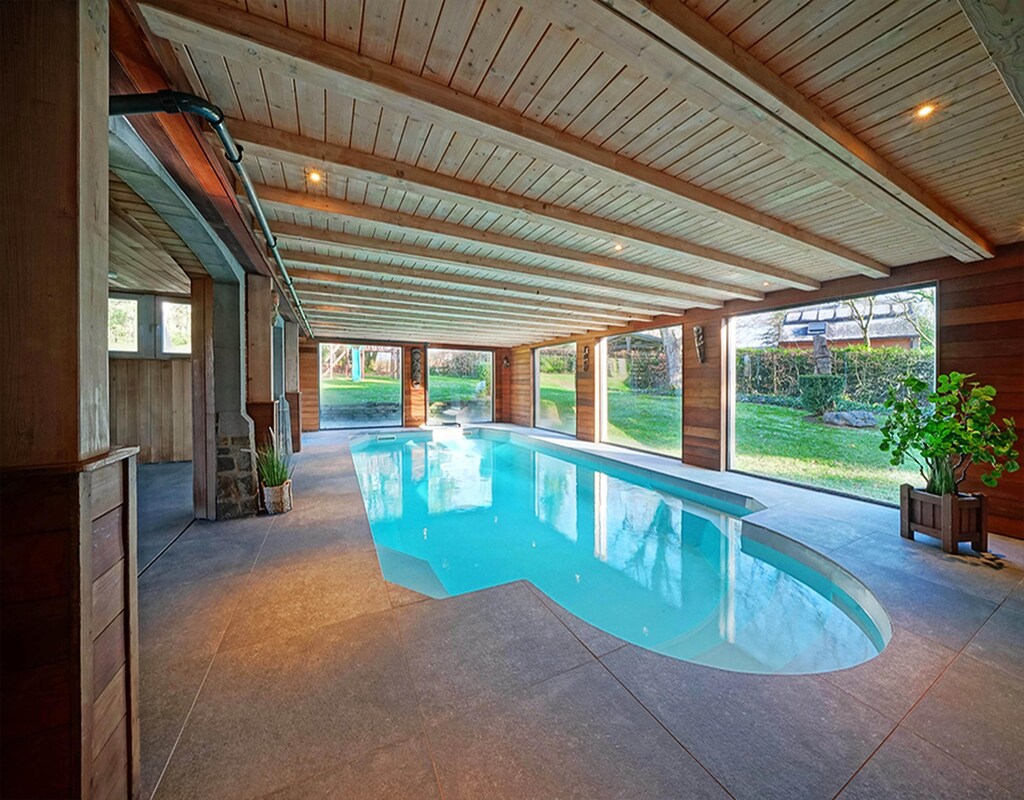 Vakantiehuis met privé zwembad in Hockai (België) voor 20 personen