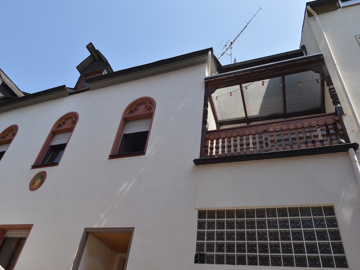 Centraal gelegen appartement Der Kleine Schwarze Katz in Zell in Zell (Mosel)