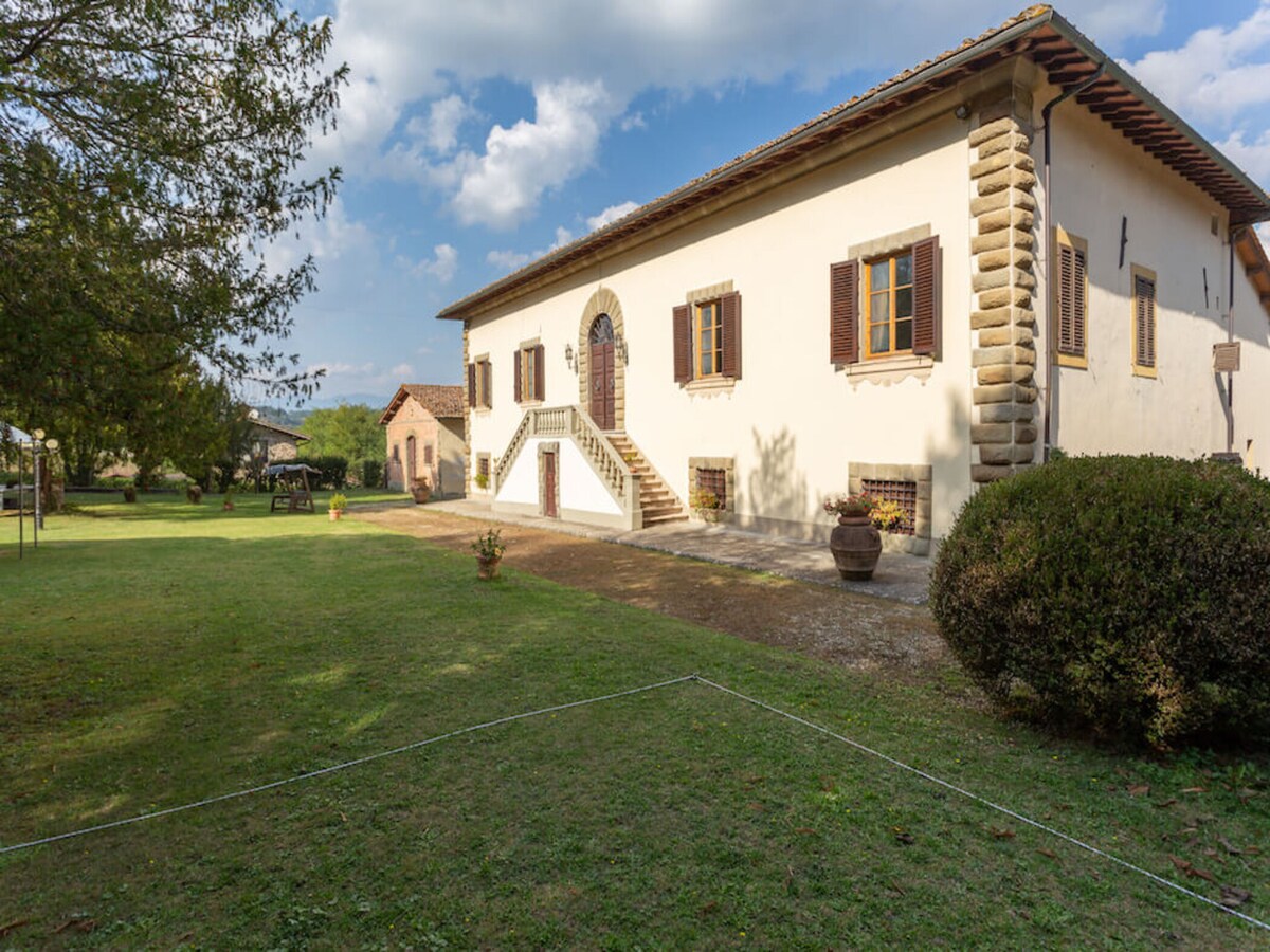 Privézwembad en luxe in Villa Eugenia, Vicchio in Vicchio