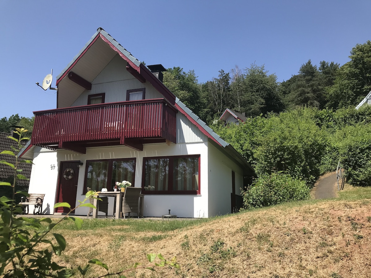 Aan het meer: Rustgevend vakantiehuis in Kirchheim/Seepark in Kirchheim