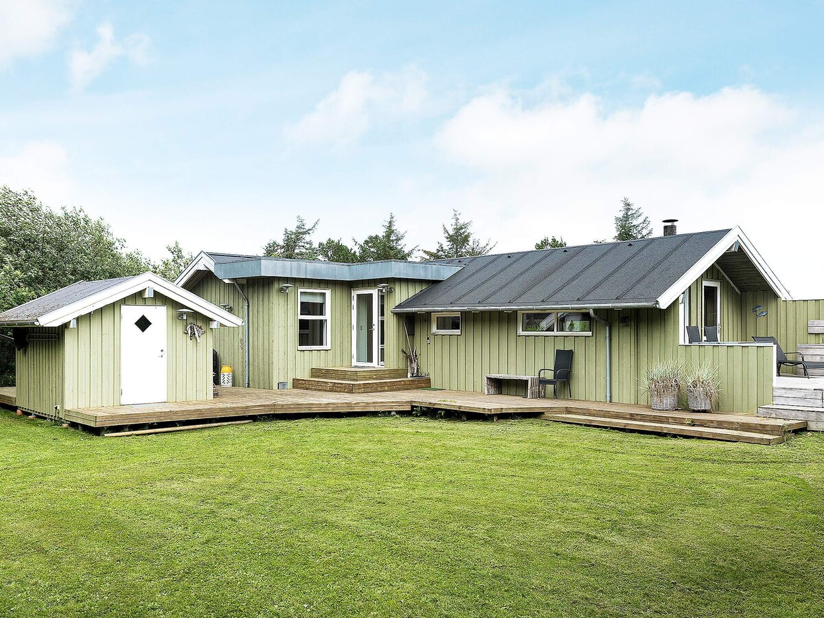 Aan zee: Modern vakantiehuis in Jerup met sauna en whirlpool in Jerup