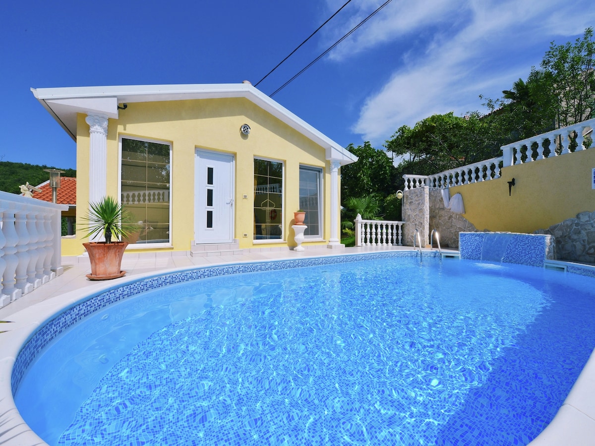 6-persoons villa met privézwembad in Labin
