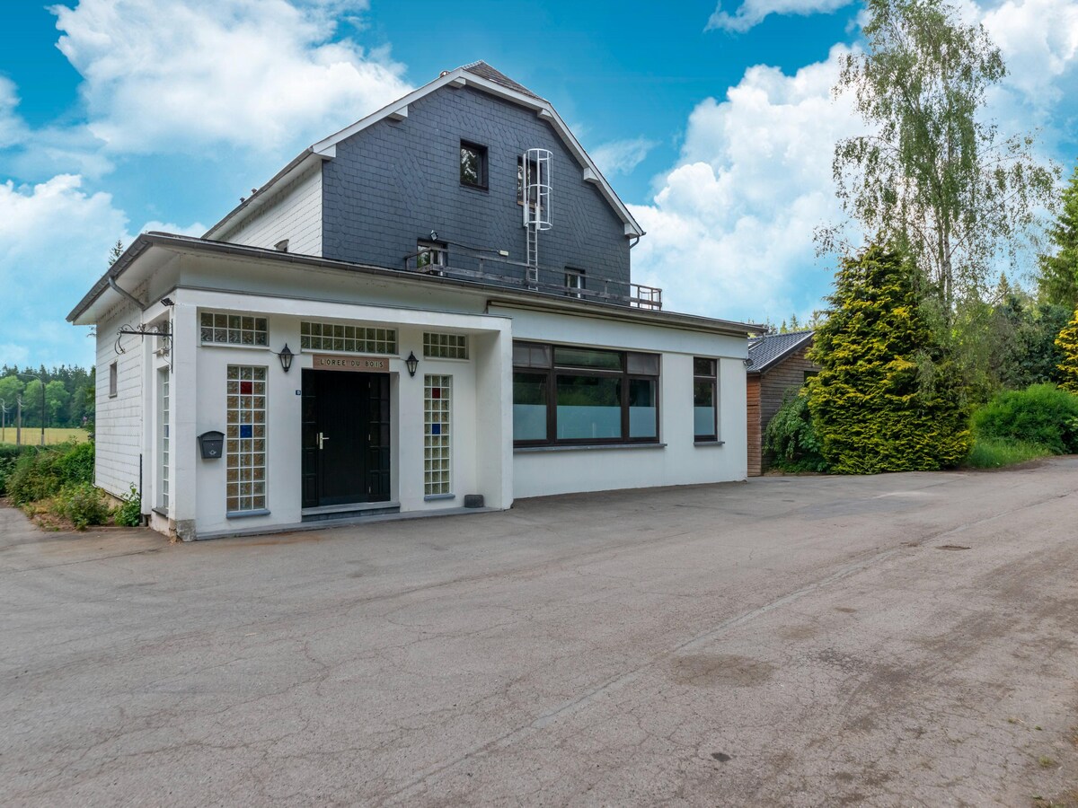 Wellness & luxe landhuis Orée du Bois in Bullange voor 21 personen in België