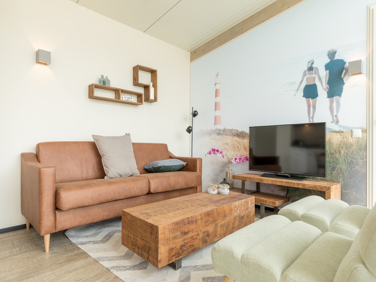 Stijlvol vakantiehuis Sea Lodges Ameland 3 in Hollum in Hollum