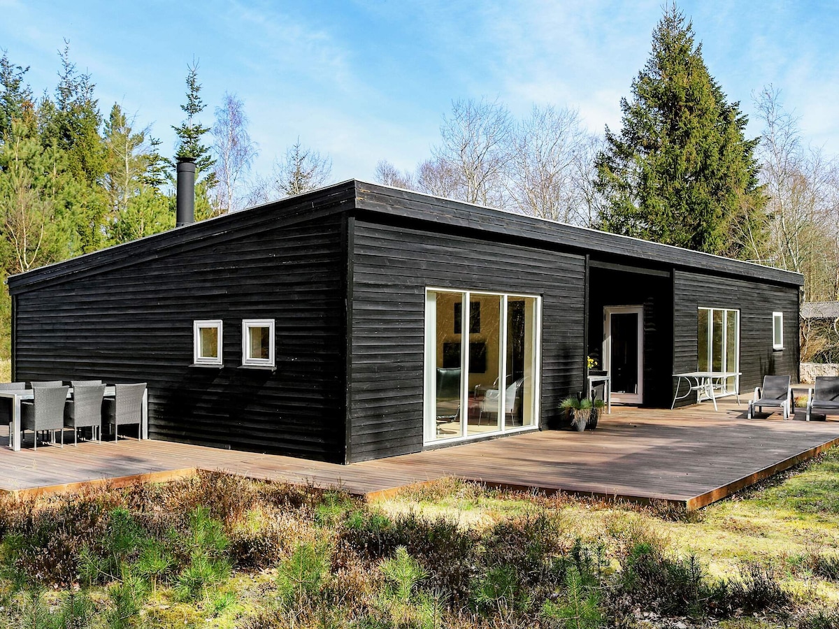 10-persoons vakantiehuis in Hadsund op 300 meter van zee