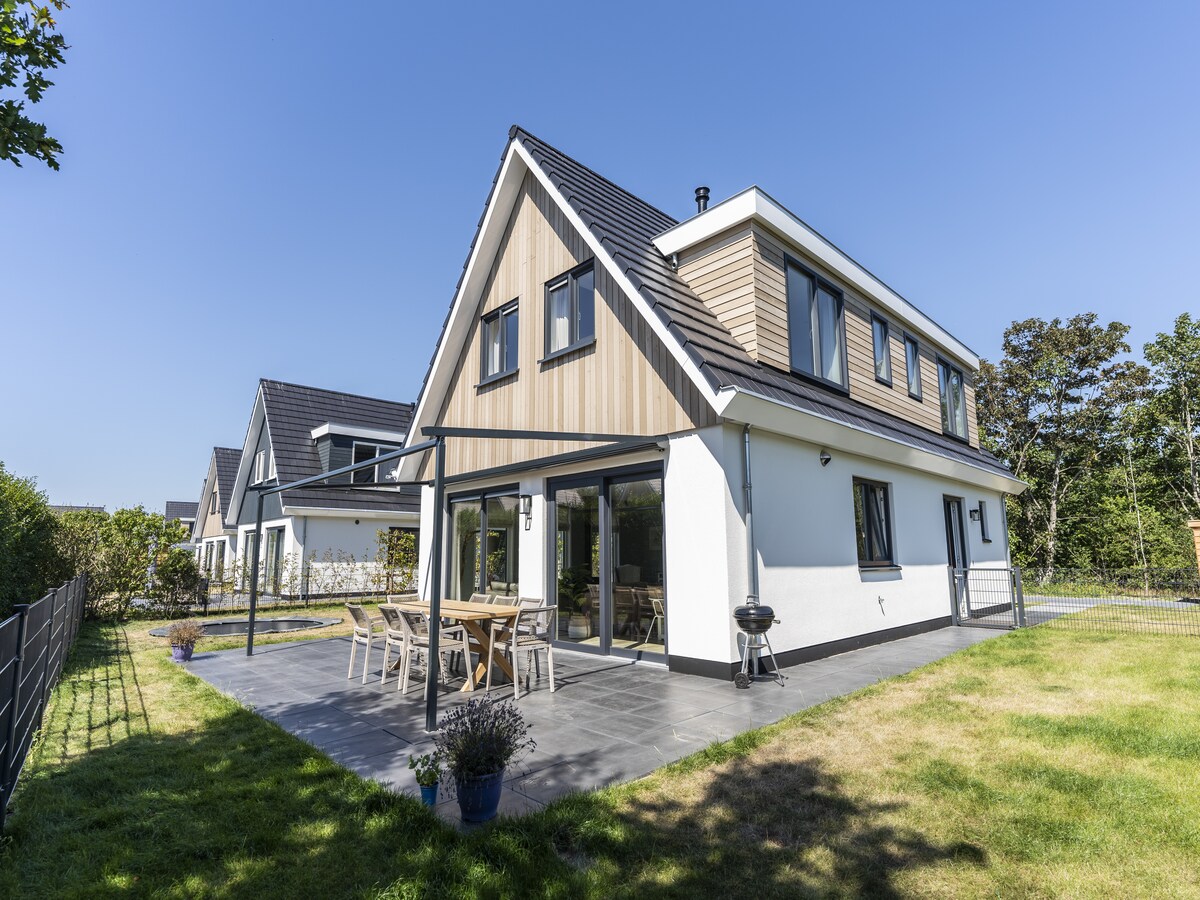 8-persoons luxe villa met sauna in De Koog, Texel in De Koog