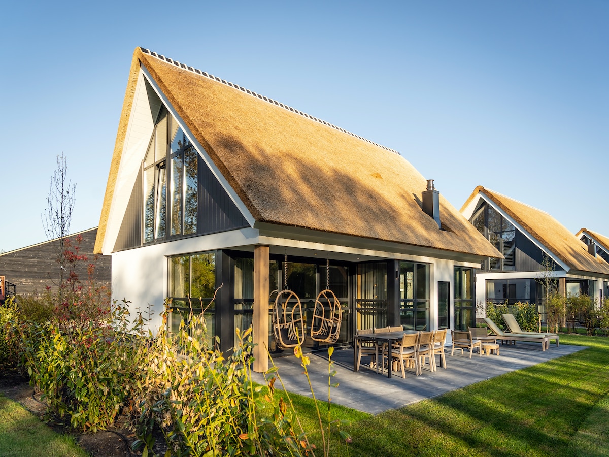 Villa op 1,0 km van zee in De Cocksdorp met wellness en sauna in Aan zee