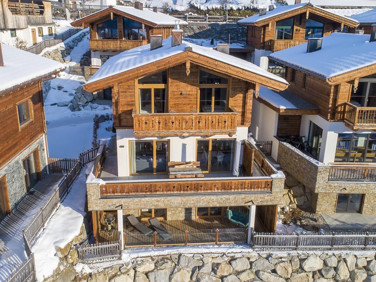 8-persoons luxe chalet aan de piste in Neukirchen · 8 pers.
