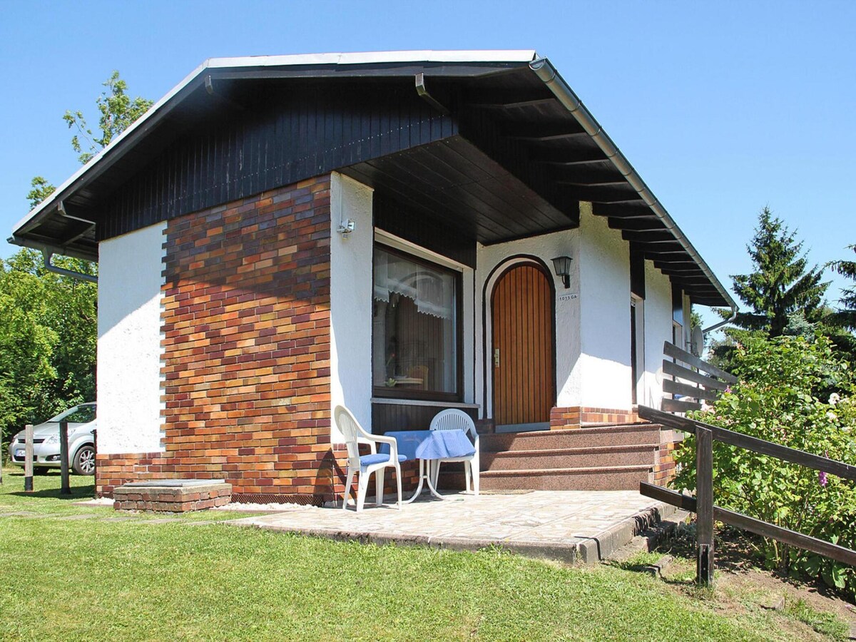 Rustgevend vakantiehuis in Suhl met panoramisch uitzicht in Suhl
