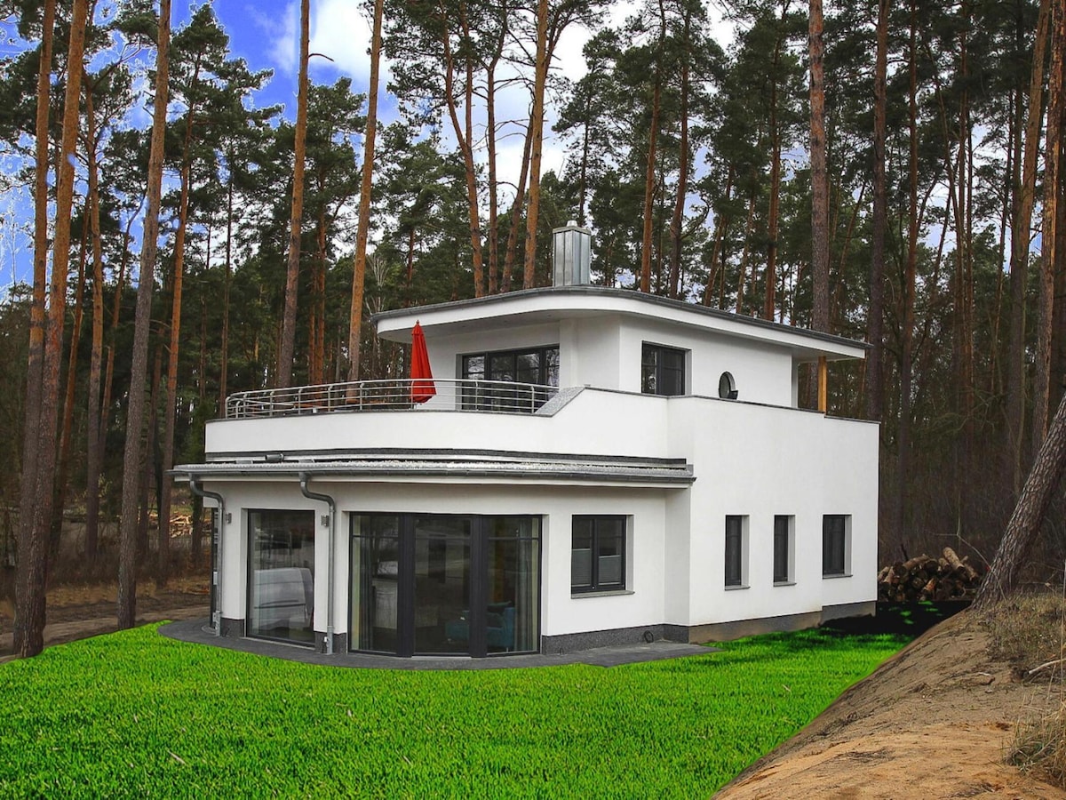 Aan het meer: Luxe villa in Lychen voor 6 personen in Lychen