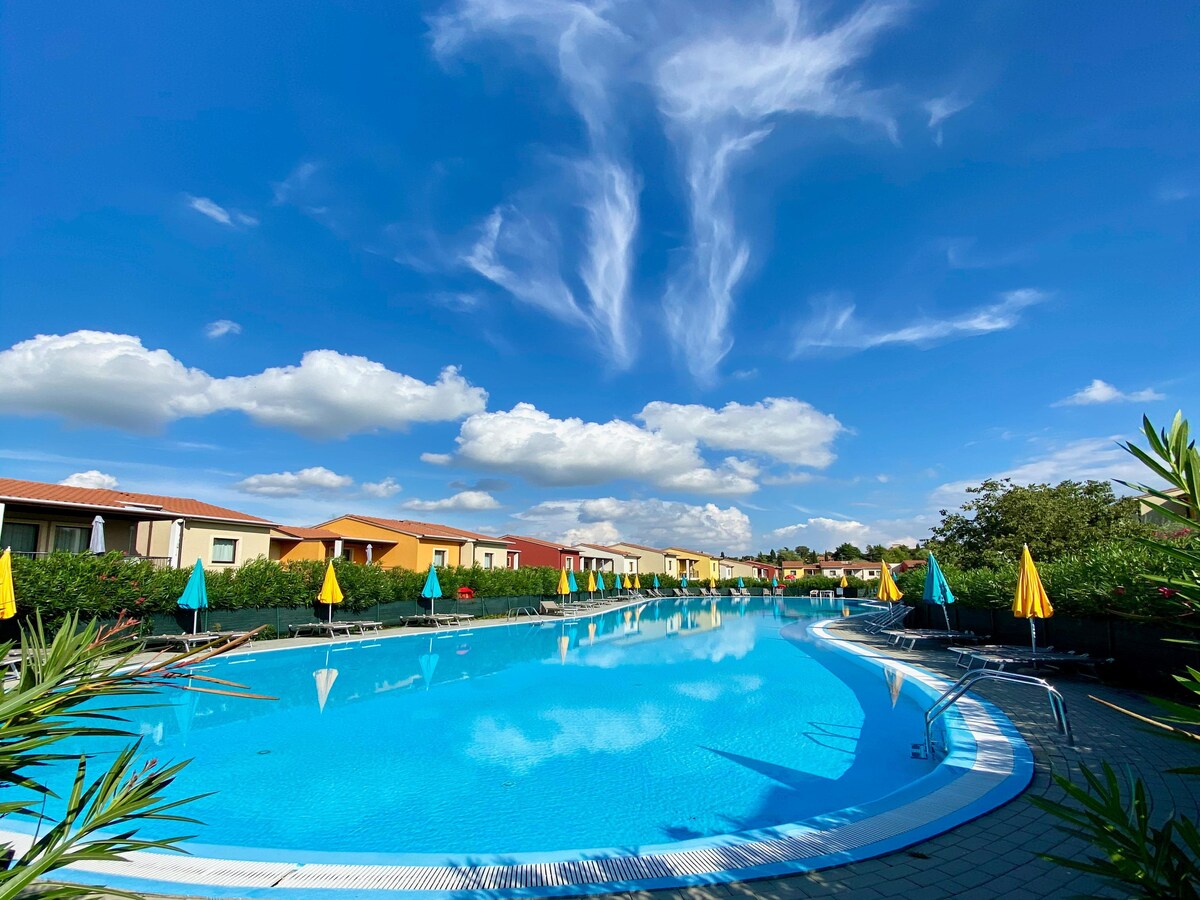 Comfortabel appartement voor 6 personen in Castelnuovo del Garda in Castelnuovo del Garda