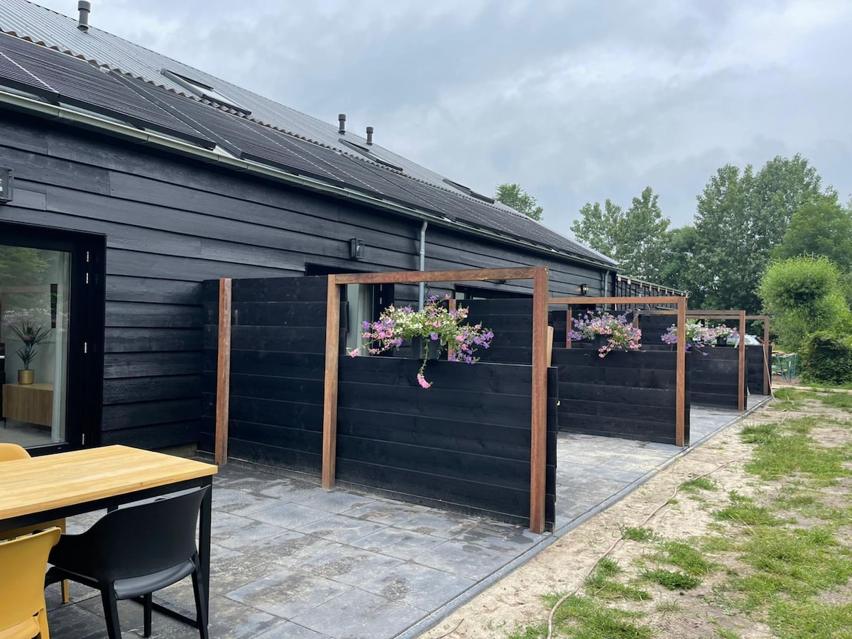 Smaakvol vakantiehuis voor 4 personen in Vrouwenpolder in Vrouwenpolder