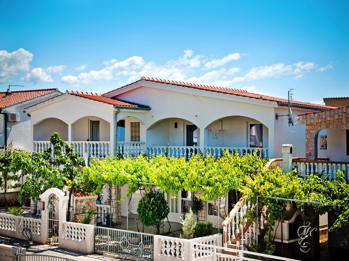 Fortune apartments, Vir-A2+2 in Op een vakantiepark