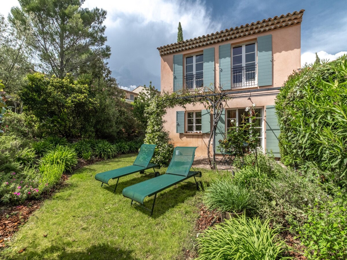 Wellness vakantiehuis in La Motte op 50 m van de golfbaan in La Motte-en-Provence