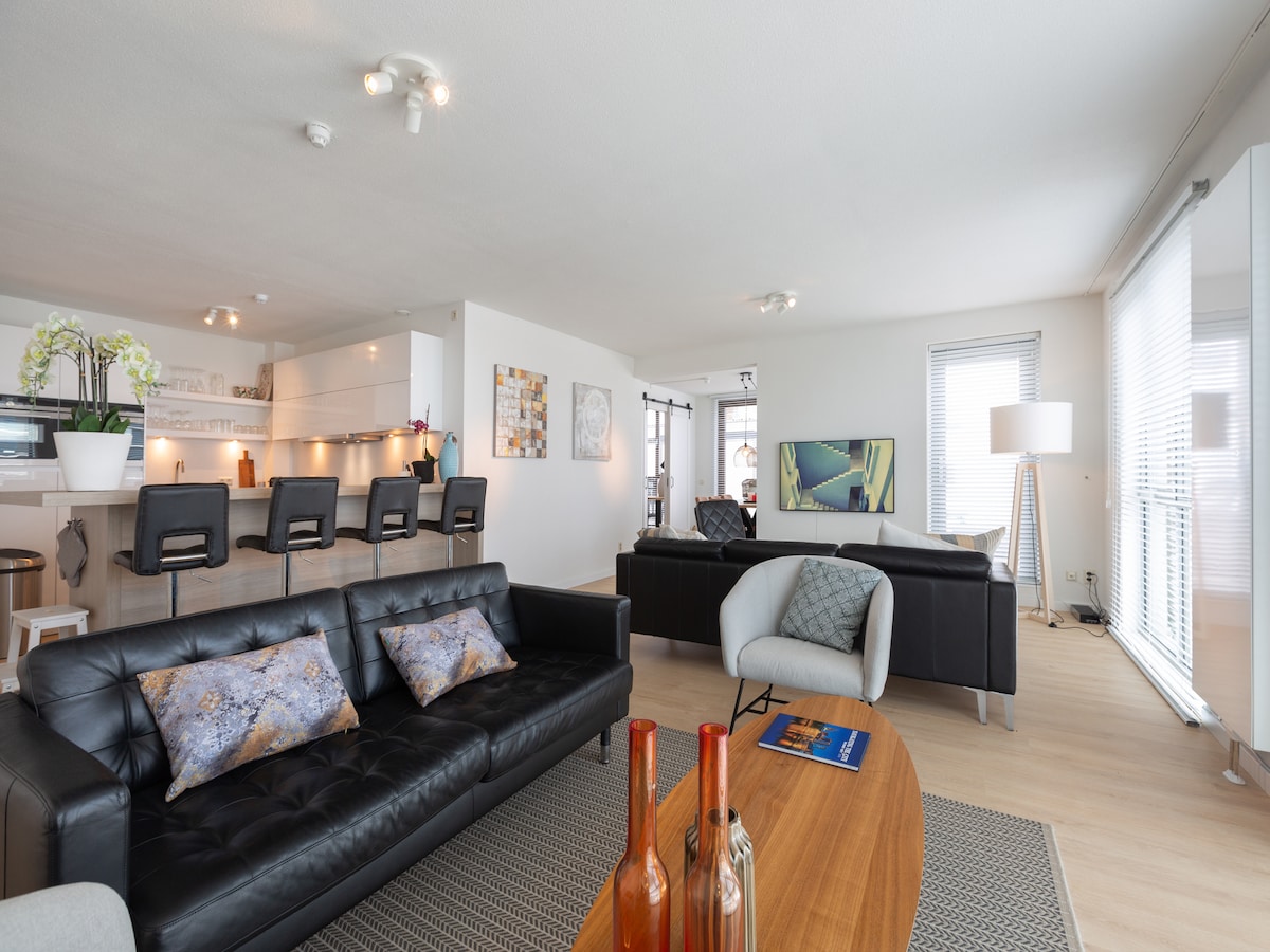 7-persoons appartement in Den Haag op 900 m van het strand in Den Haag