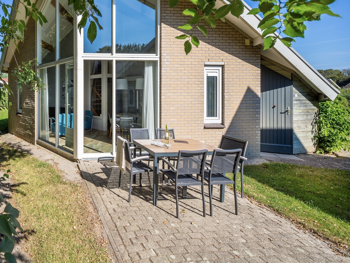 Moderne bungalow voor 5 personen in Domburg in Domburg