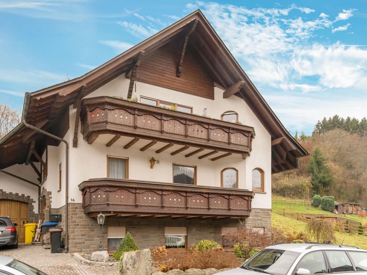 Ruim appartement in Adenau vlakbij de Nordschleife Nürburgring in Adenau