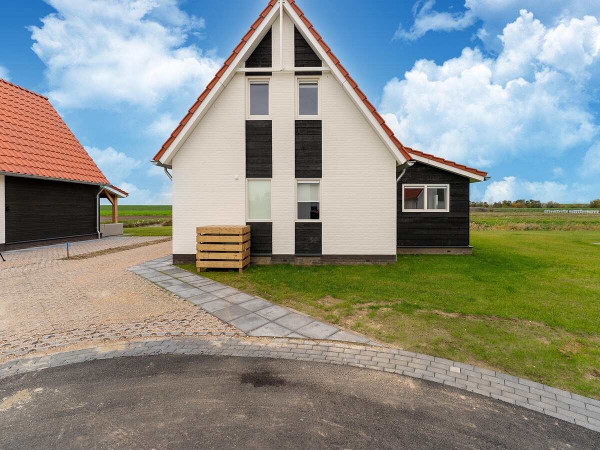 8-persoons vakantiehuis in Scherpenisse op 300m van zee in Scherpenisse