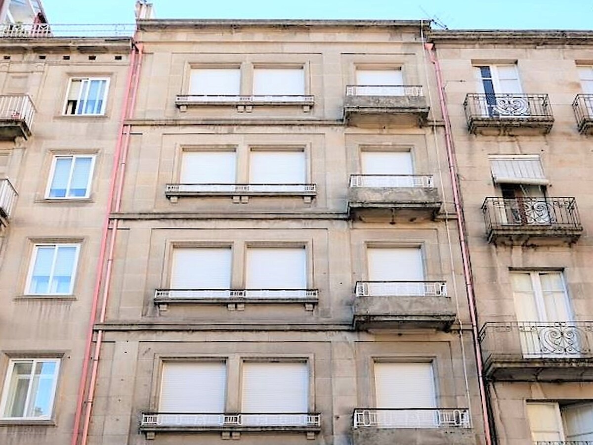 Ruim appartement in Ourense voor 10 personen met stadsuitzicht in Ourense