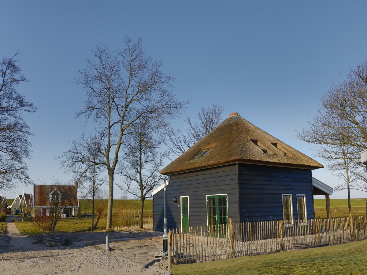 Stijlvolle villa voor 6 personen in Hippolytushoef in Hippolytushoef