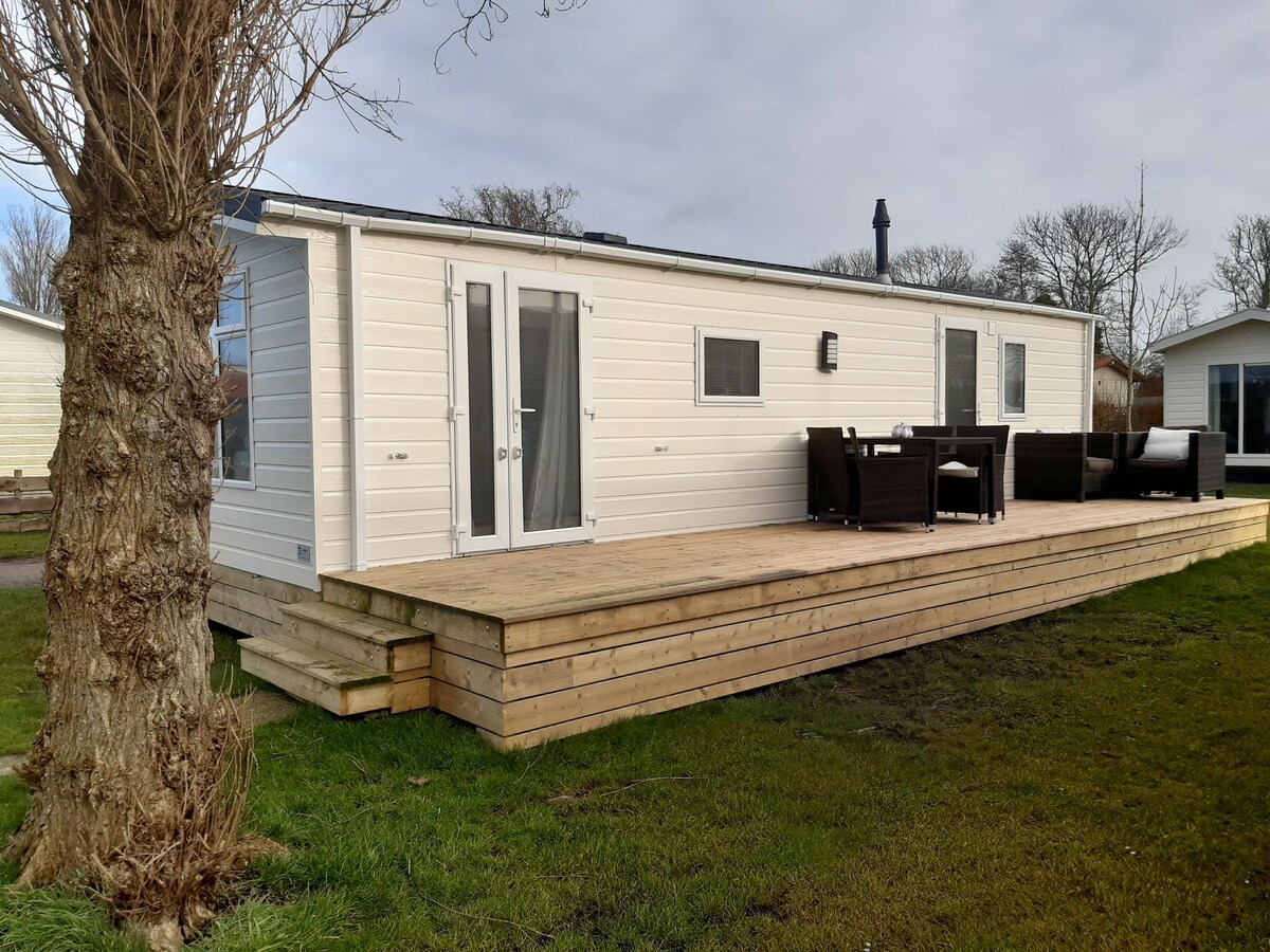Zonnig en stijlvol chalet voor 4 personen in Hippolytushoef in Hippolytushoef
