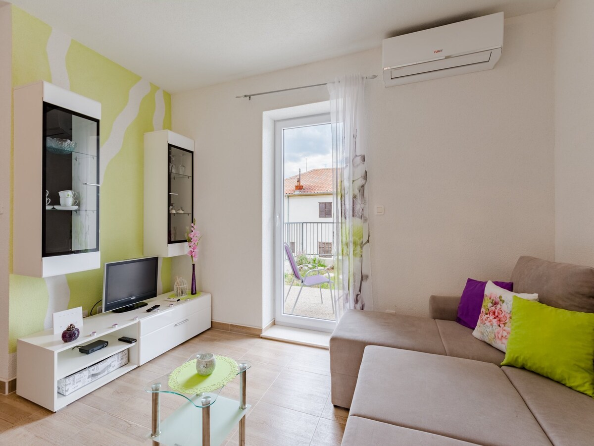 Appartement Anamaris in Solin met terras en zeezicht in Solin