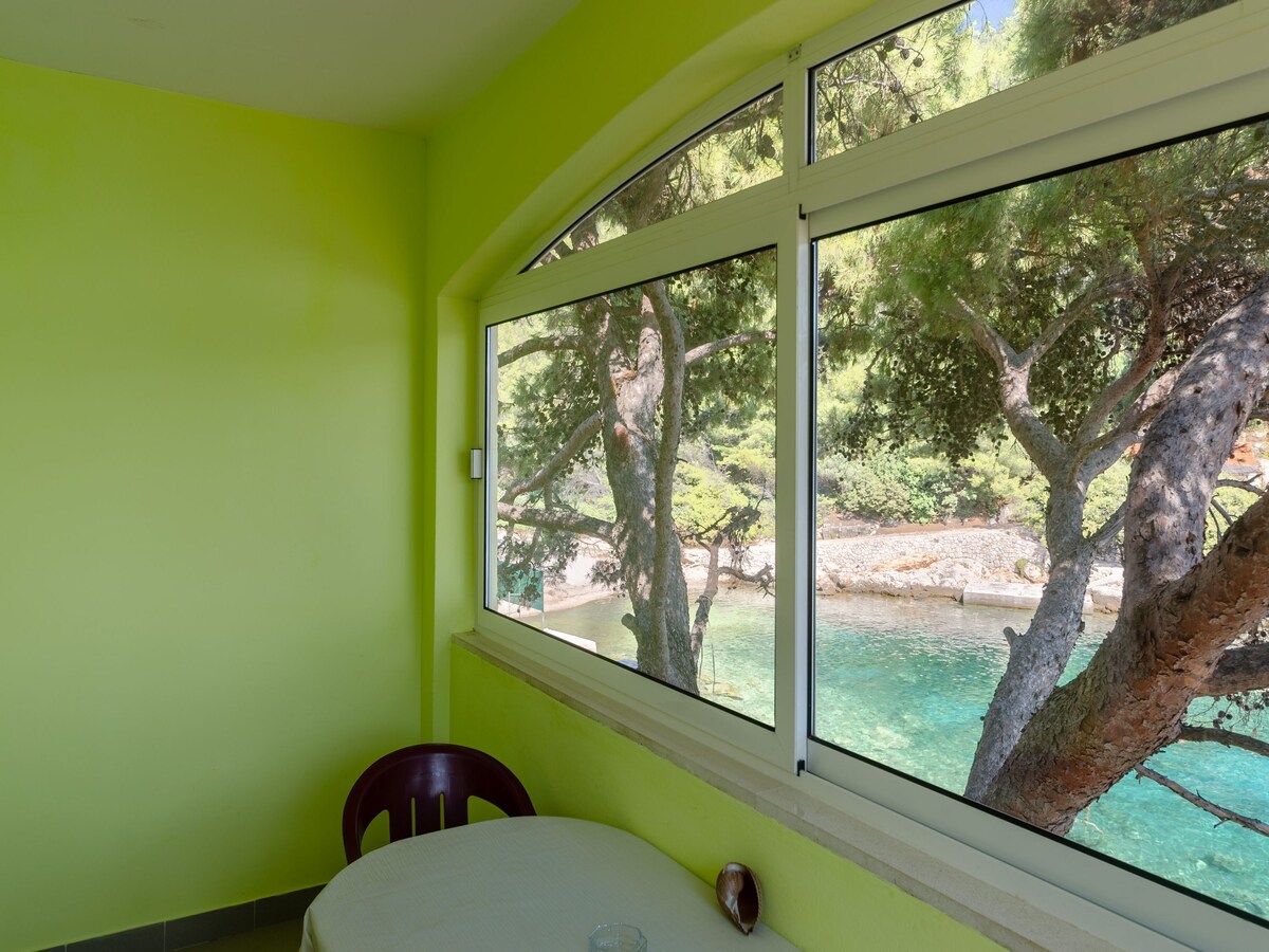Appartement met zeezicht en balkon in Blato, Korčula · 2 pers. in Blato
