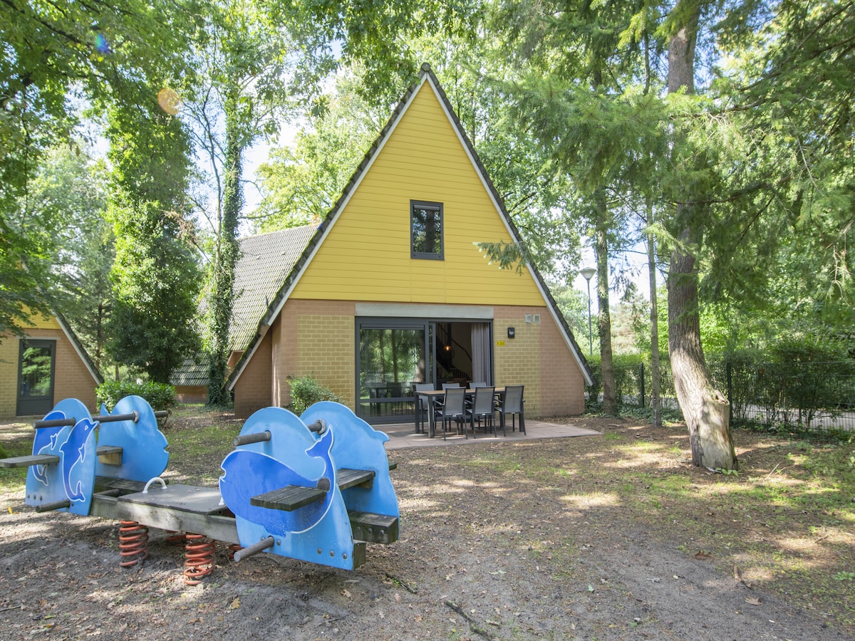 Ruim vakantiehuis voor 6 personen in bosrijke omgeving Oosterhout in Oosterhout