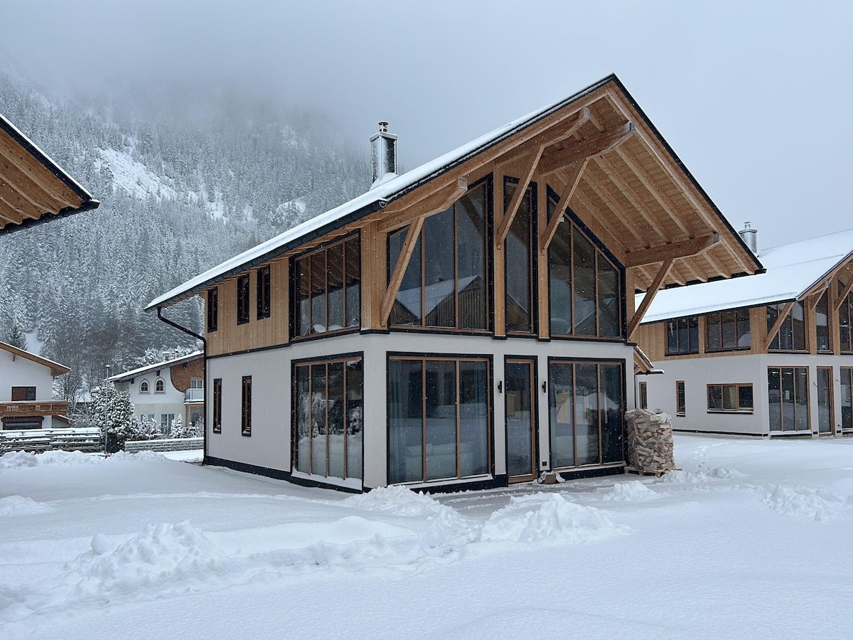 8-persoons vakantiehuis in Bichlbach aan de piste in Bichlbach