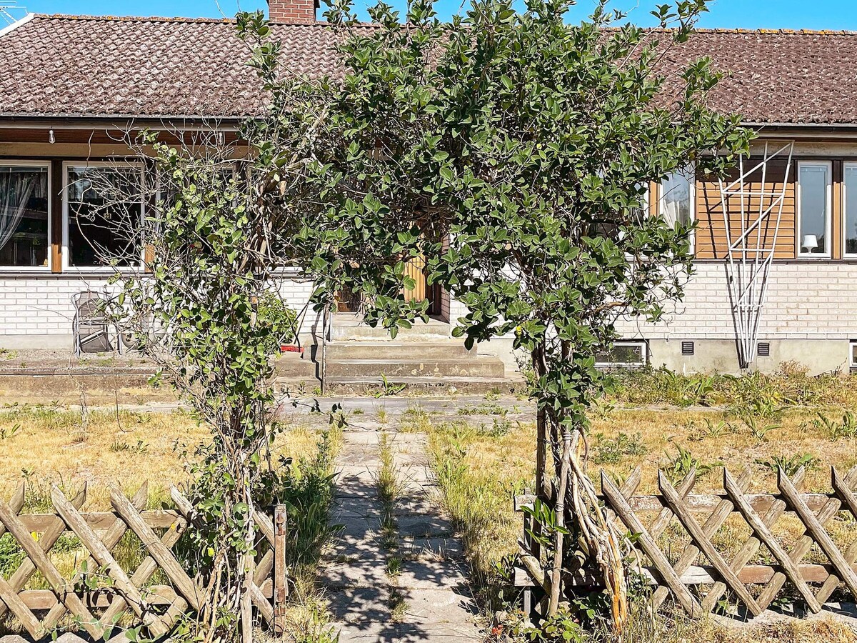 Op 300 m van zee: ruim vakantiehuis voor 6 personen in Sölvesborg in Sölvesborg