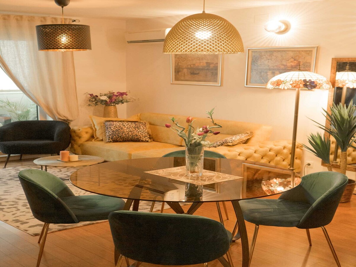Apartment Leonardo - One Bedroom Apartment with Balcony in Split