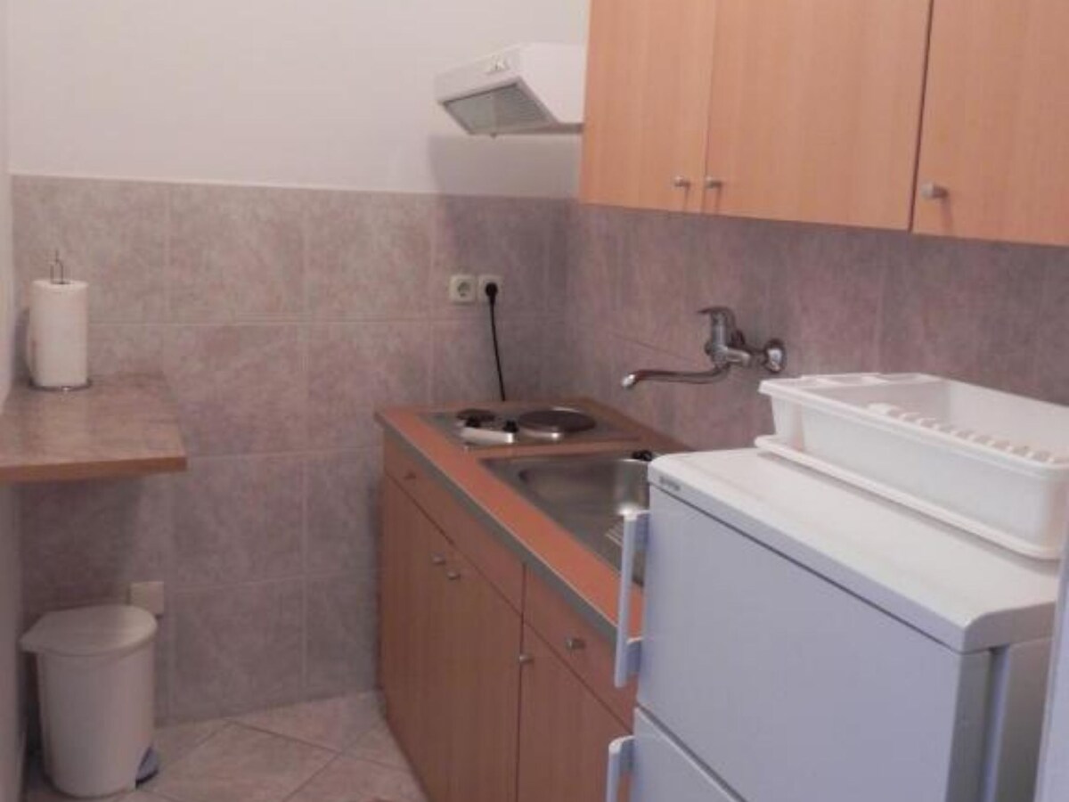 Op 500m van het strand: Sfeervol appartement voor 2 personen in Hvar in Hvar