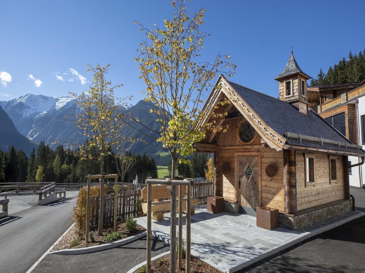 8-persoons luxe chalet aan de piste in Neukirchen · 200 m² in Oostenrijk