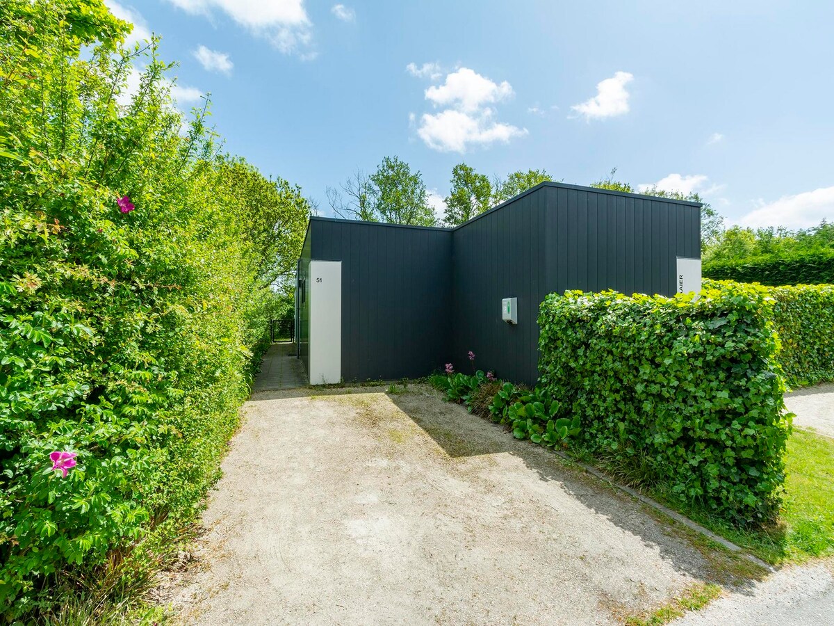 Moderne bungalow Strandhuis Uitwaayer in Sint Maartensvlotbrug in Sint Maartensvlotbrug