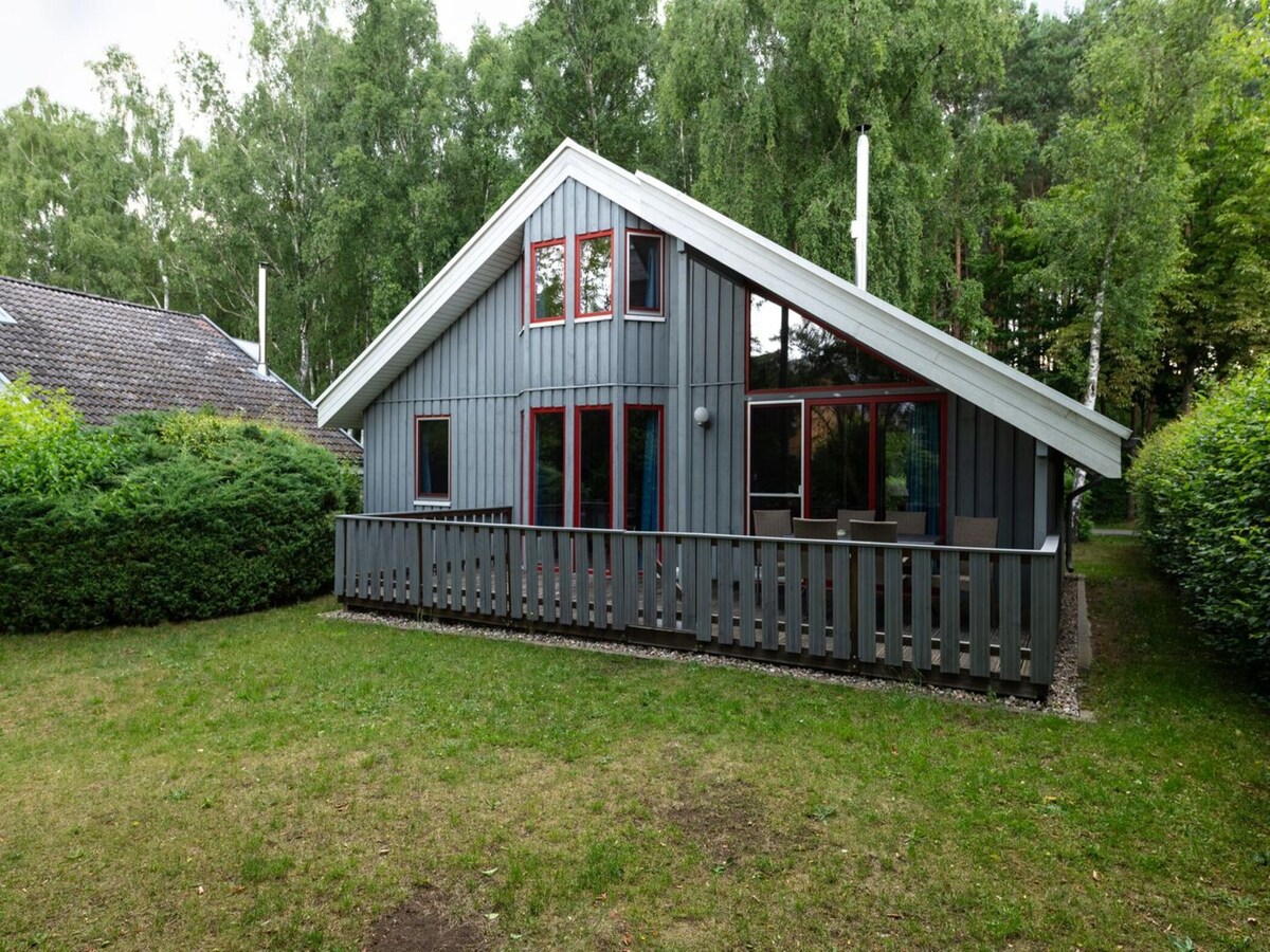 Ruim vakantiehuis in Granzow met sauna en open haard voor 6 personen in Granzow