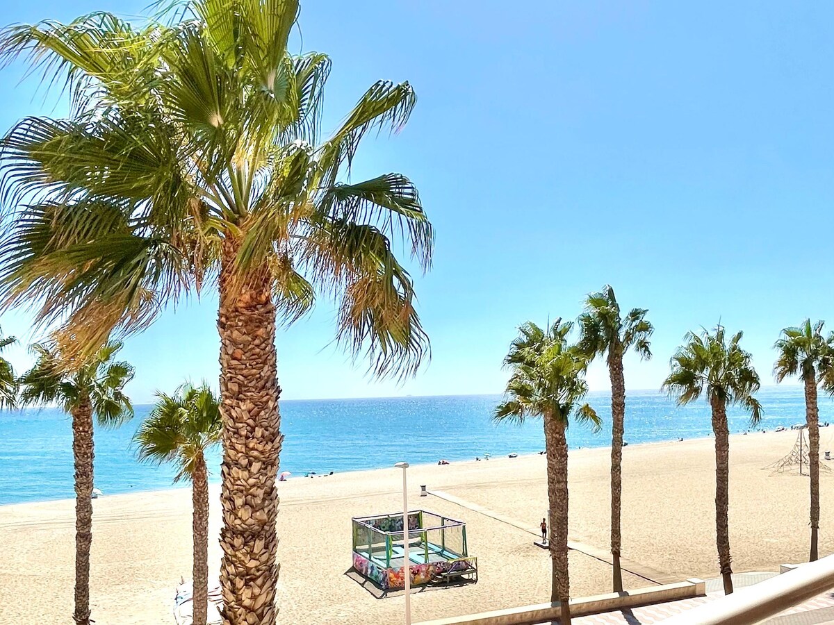 Golfbaan op 650m: Ruim appartement voor 6 personen in Roquetas de Mar in Roquetas de Mar