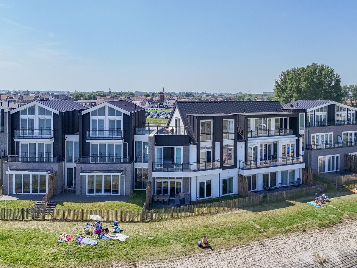Luxe vakantiehuis Laguna Beach House in Sint-Annaland in Sint-Annaland