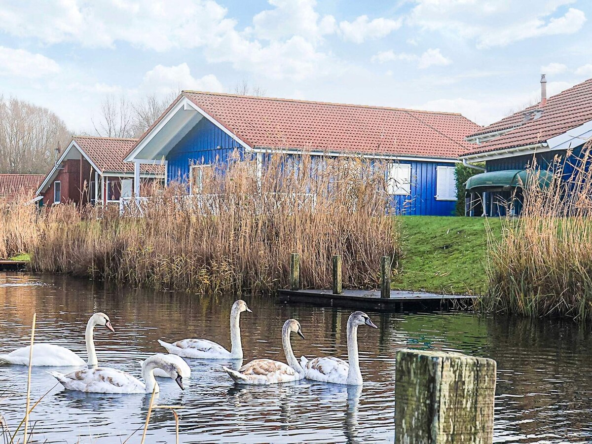 Aan het meer: ruim vakantiehuis in Ottendorf voor 10 personen (4) in Ottendorf