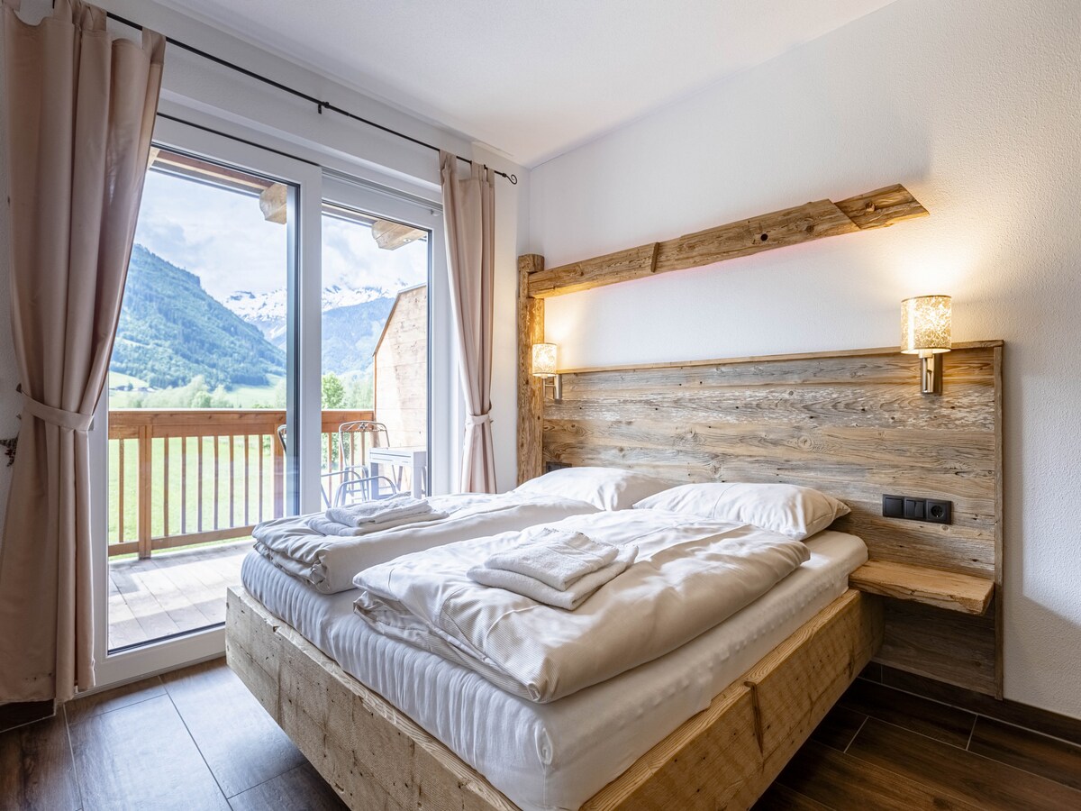 Vakantiehuis in Uttendorf op 850 m van het centrum voor 10 personen in Uttendorf