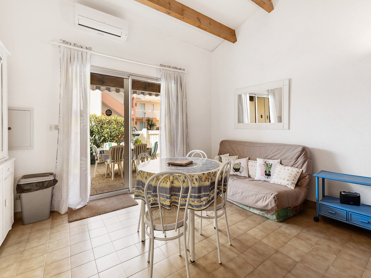 Op 350 m van het strand: comfortabel appartement in centrum Agde in Agde